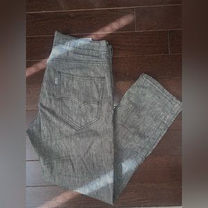 Levi’s gray trouser